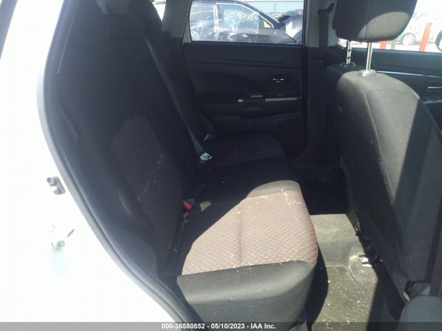 JA4AP3AU8KU011059 Mitsubishi Outlander Sport 2.0