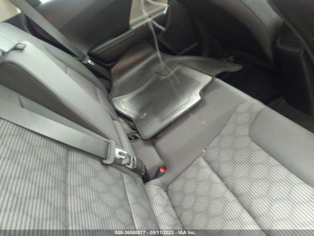 KNDCB3LC7K5244782 KIA NIRO LX