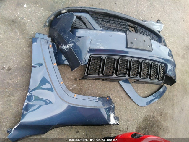 1C4RJEBG9KC811020 Jeep Grand Cherokee Limited X