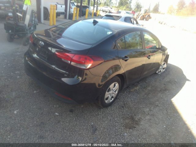 3KPFK4A78HE154045 KIA FORTE LX