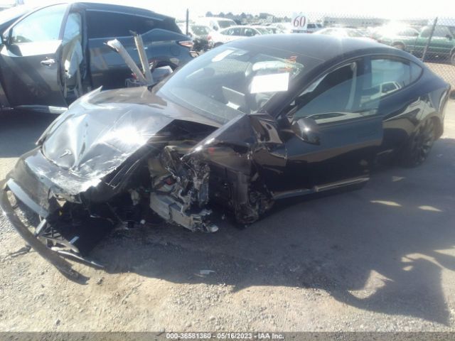 5YJ3E1EA7NF211033 Tesla MODEL 3