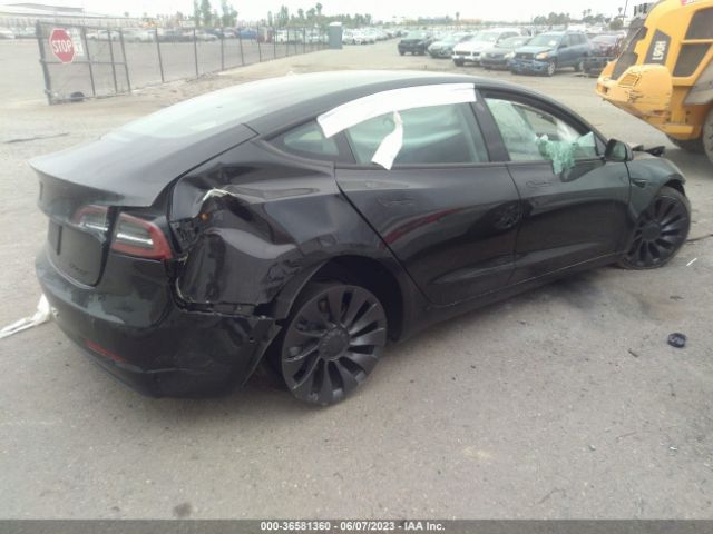 5YJ3E1EA7NF211033 Tesla MODEL 3