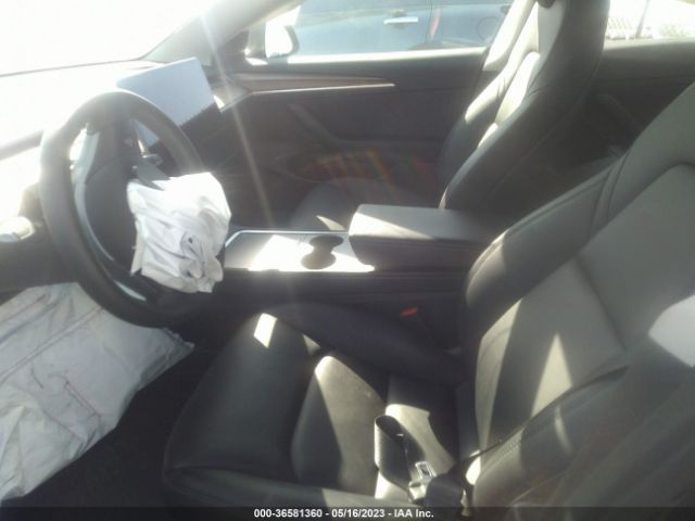 5YJ3E1EA7NF211033 Tesla MODEL 3