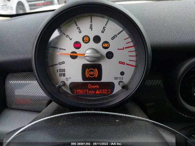 2011 MINI COOPER CLUBMAN S VIN: WMWZG3C52BTY31316