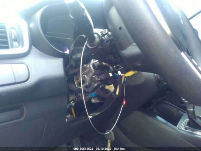 5XYPGDA5XKG484431 KIA Sorento Lx V6