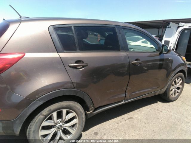 KNDPBCAC5E7560839 KIA Sportage Lx