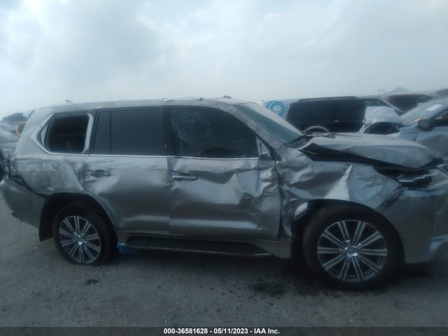 2017 Lexus LX, VIN: JTJHY7AX4H4230531