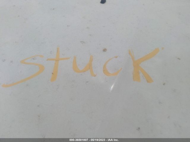 3C4NJDAB4JT337673 Jeep Compass Sport