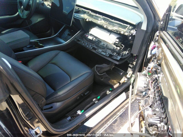 Tesla MODEL 3 2019 5YJ3E1EA1KF300494 Image 24