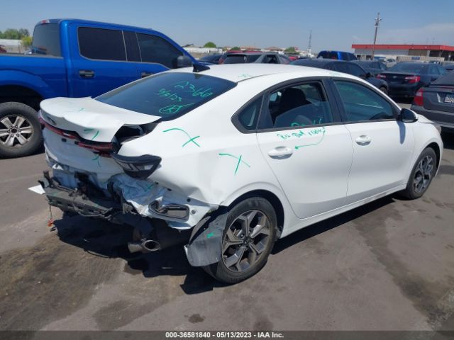 3KPF24AD9KE083757 KIA Forte Lxs