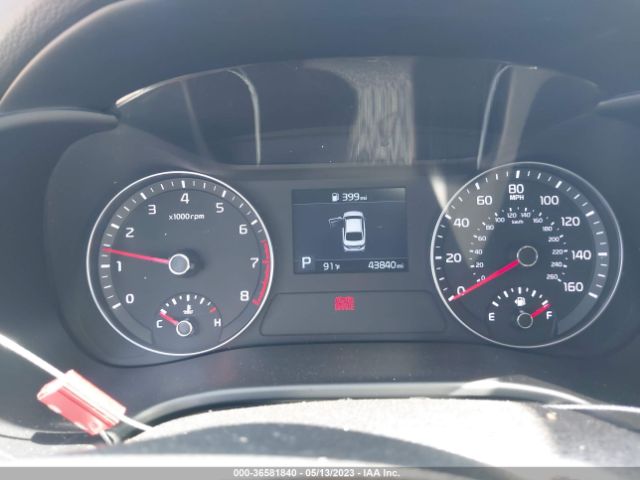 3KPF24AD9KE083757 KIA Forte Lxs