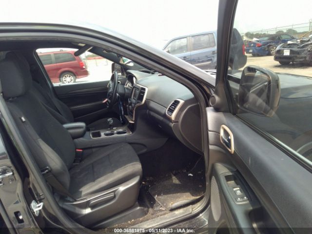 1C4RJEAG5FC700973 Jeep Grand Cherokee Laredo