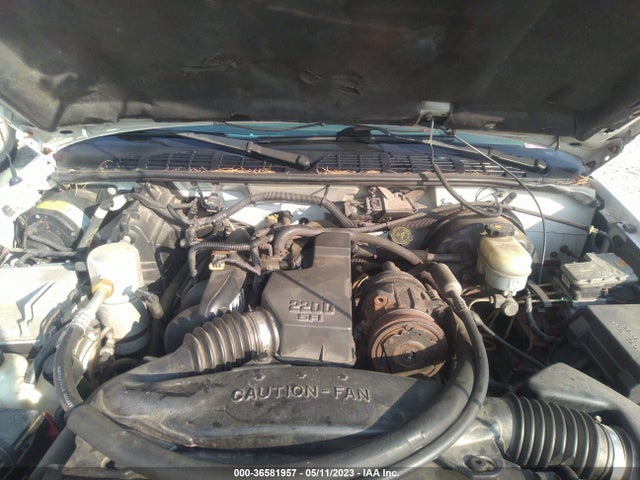 2001 GMC SONOMA SL/SLS/SLS W/1SE PKG VIN: 1GTCS145118247601