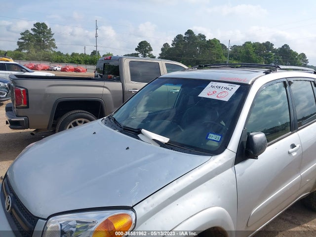 2005 TOYOTA RAV4 VIN: JTEHD20V256035685