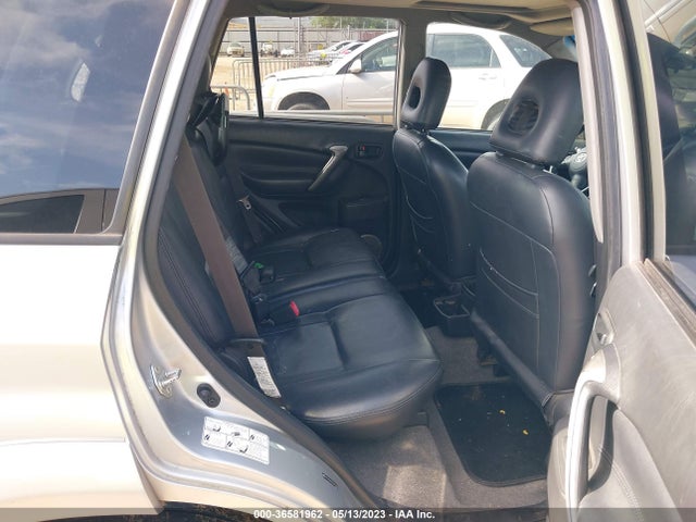 2005 TOYOTA RAV4 VIN: JTEHD20V256035685