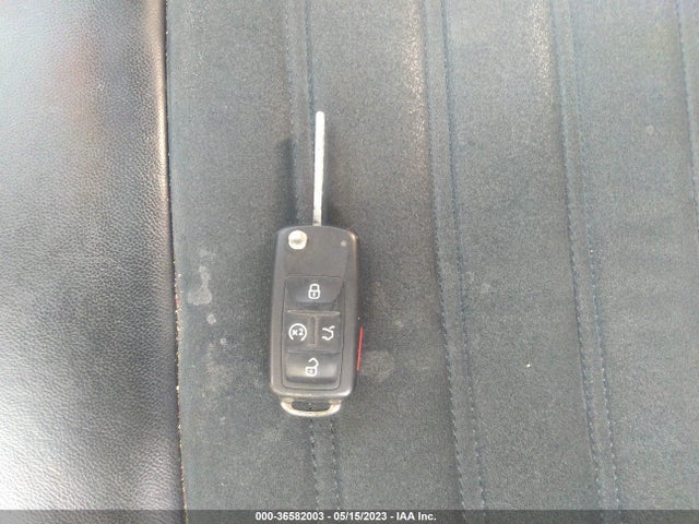 1VWCT7A34EC063014 Volkswagen Passat Sel Premium