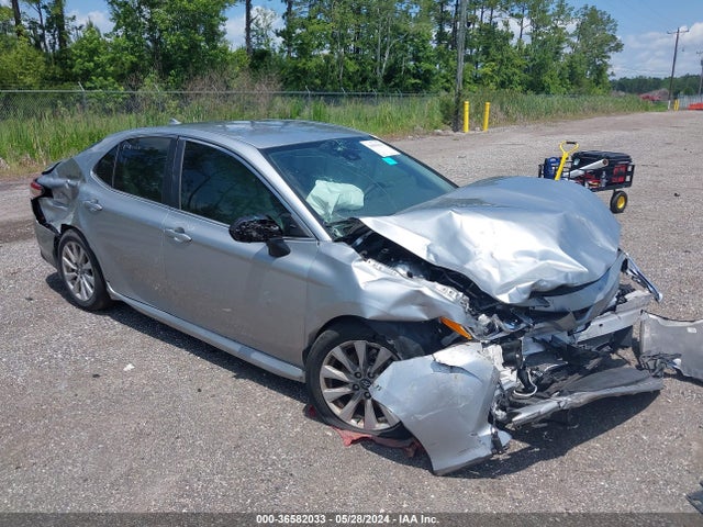 Toyota CAMRY LE 2020 4T1C11AK4LU898580 main image