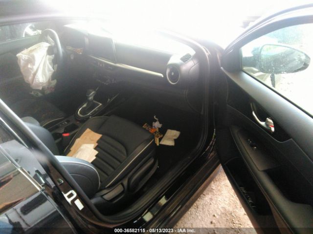 3KPF54AD1PE525560 KIA Forte Gt-line