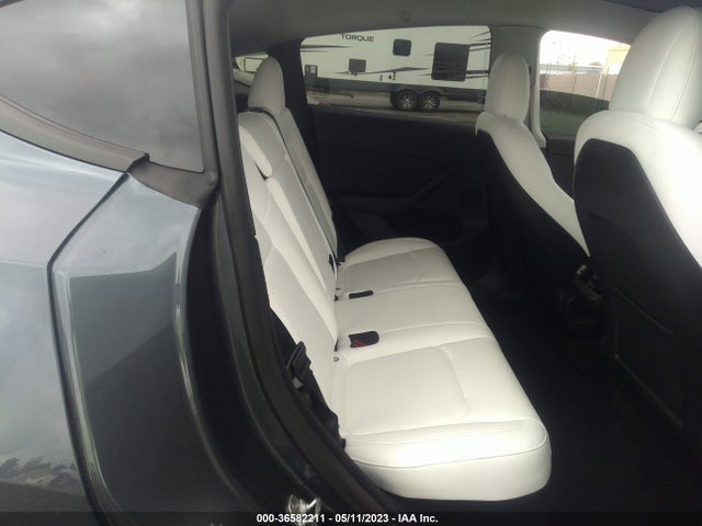 Tesla Model Y Long Range 2023 7SAYGDEE7PF597964 Image 9