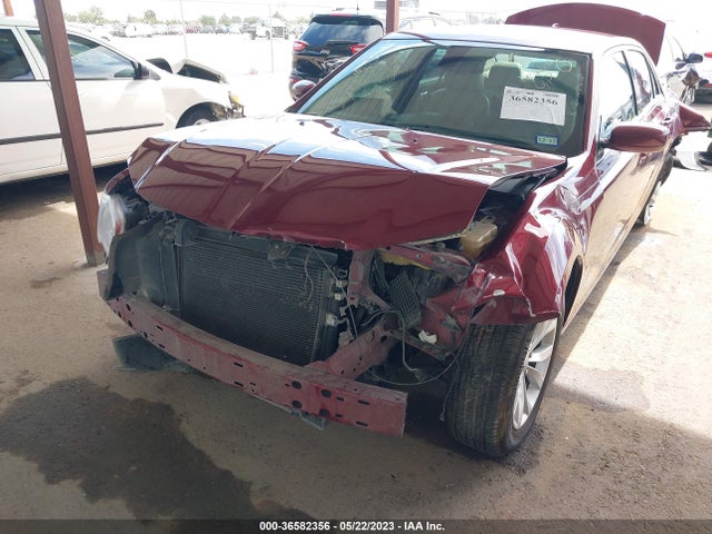2C3CCAAG9FH882347 Chrysler 300 Limited