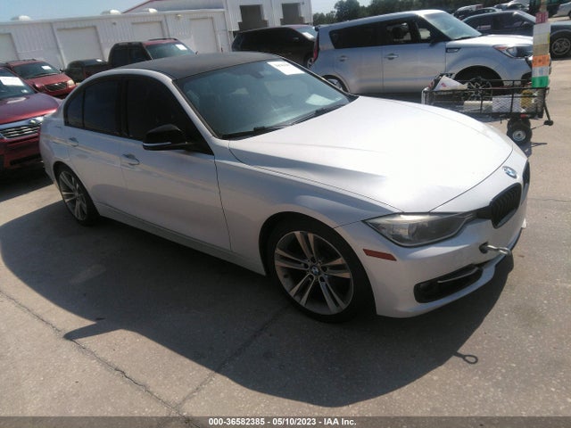 2014 WBA3C1C54EK106770 main image