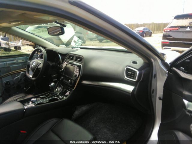 1N4AA6AV3KC382496 Nissan MAXIMA SL