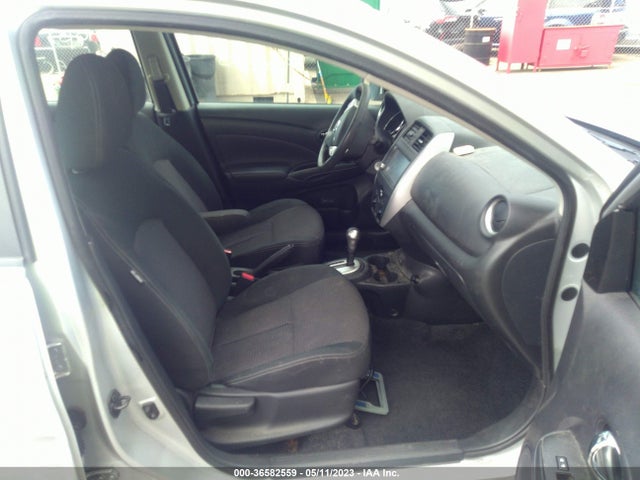 Nissan Versa 2019 3N1CN7AP2KL841166 Image 19
