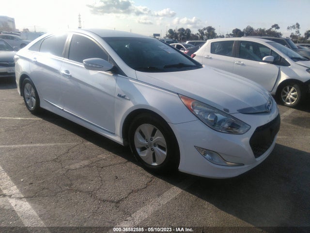 Hyundai SONATA HYBRID 2015 KMHEC4A43FA137387 main image