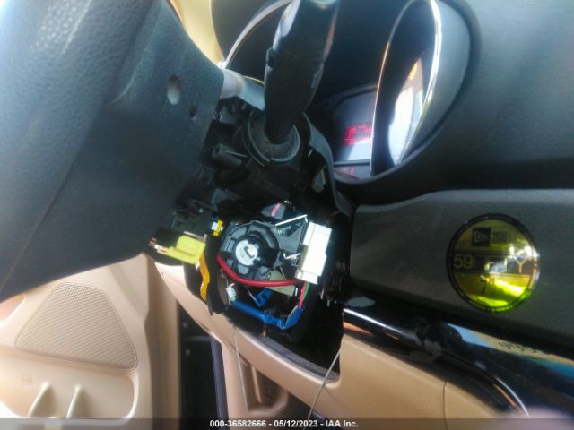 KNDMB5C16H6243494 KIA SEDONA LX