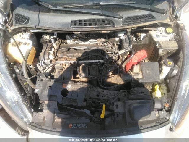 Ford FIESTA SE 2018 3FADP4BJXJM145058 Image 10