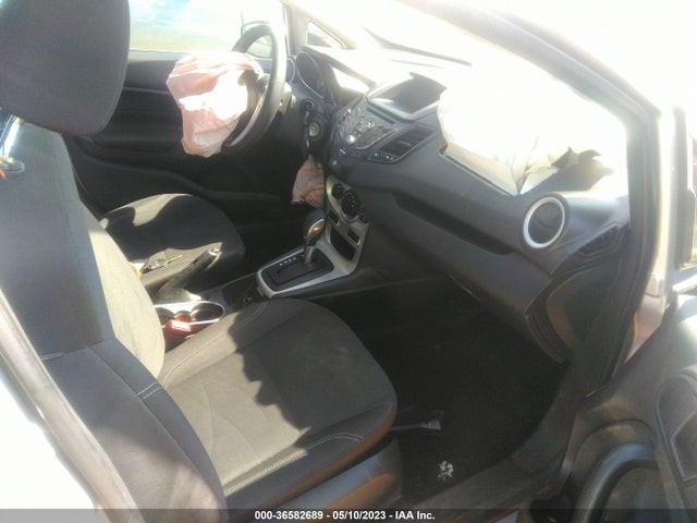 Ford FIESTA SE 2018 3FADP4BJXJM145058 Image 5