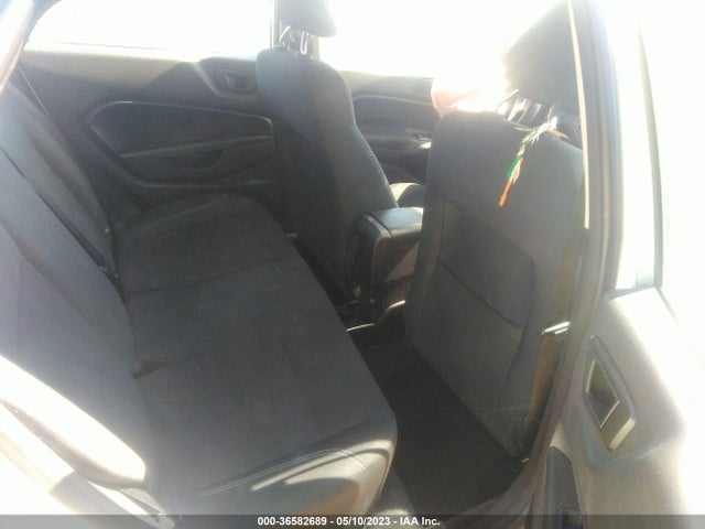 Ford FIESTA SE 2018 3FADP4BJXJM145058 Image 8