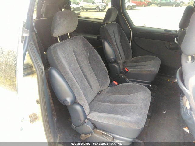 2002 CHRYSLER TOWN & COUNTRY LXI VIN: 2C4GP54L82R715189