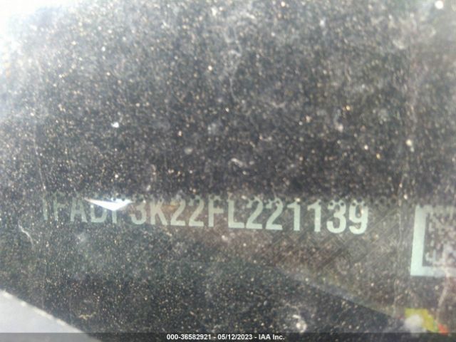 1FADP3K22FL221139 Ford FOCUS SE