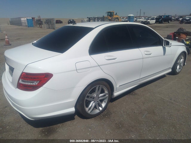 2013 MERCEDES-BENZ C-CLASS C 250 VIN: WDDGF4HB4DR275131