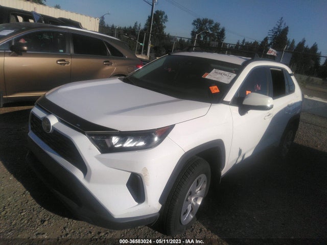 Toyota RAV4 LE 2019 2T3G1RFV0KC002382 Image 2