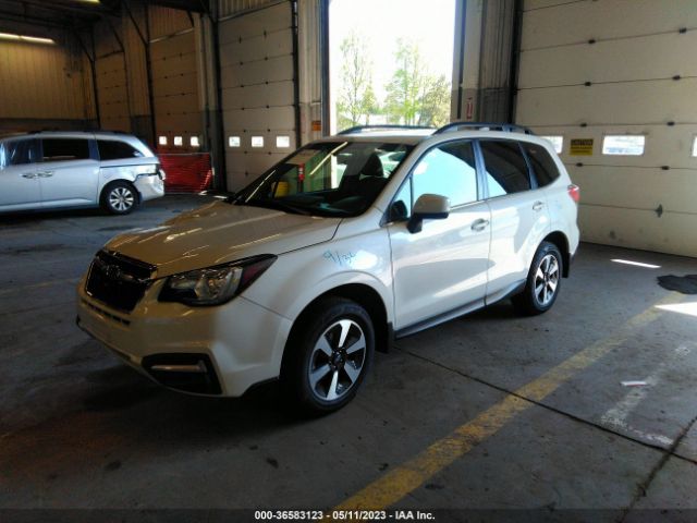 JF2SJARC1HH580897 Subaru Forester Limited