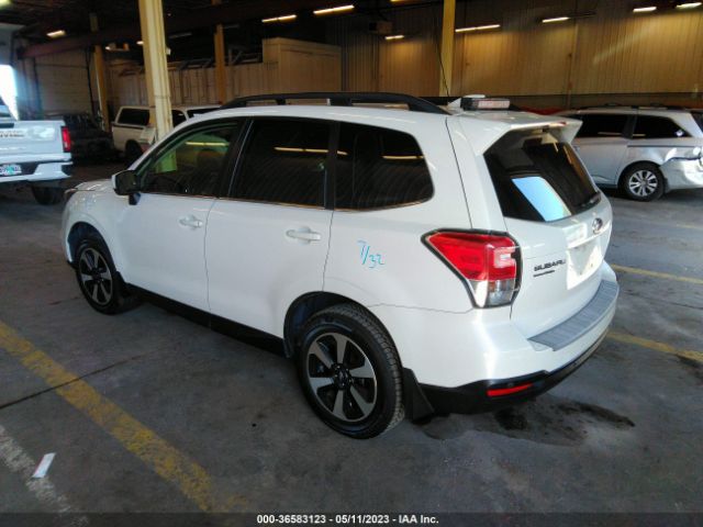 JF2SJARC1HH580897 Subaru Forester Limited