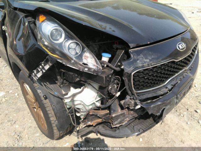 KNDPMCAC4H7160916 KIA Sportage Lx