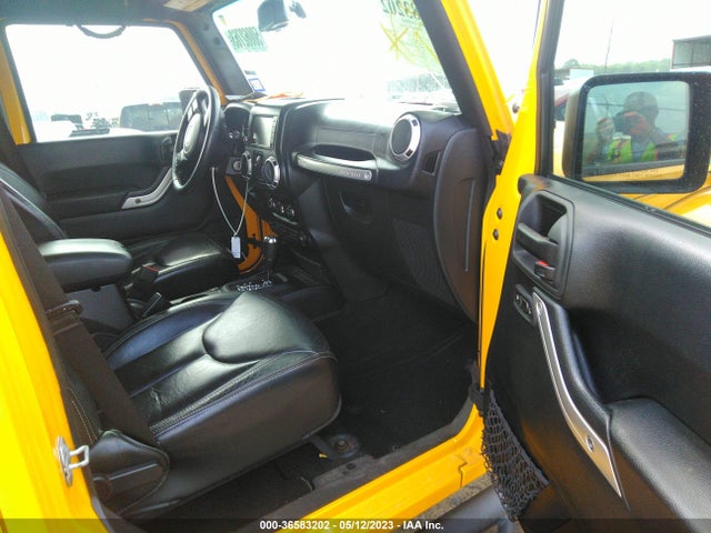 1C4BJWFG0FL552750 Jeep Wrangler Unlimited Rubicon