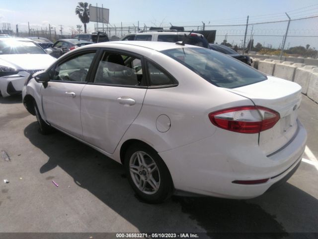 3FADP4BJ2HM147588 Ford FIESTA SE