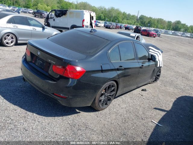 WBA3C1G58FNR50160 BMW 3 Series 328i