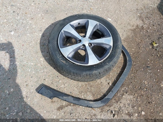 1C4PJLDB9KD381822 Jeep Cherokee Limited