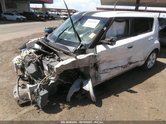 KNDJN2A2XF7139747 KIA Soul Base