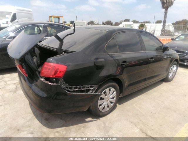 3VW2K7AJ1EM431712 Volkswagen Jetta Sedan S