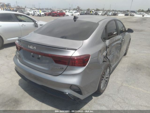 3KPF54AD3PE534941 KIA Forte Gt-line