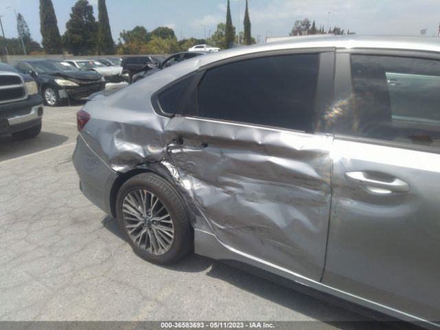 3KPF54AD3PE534941 KIA Forte Gt-line