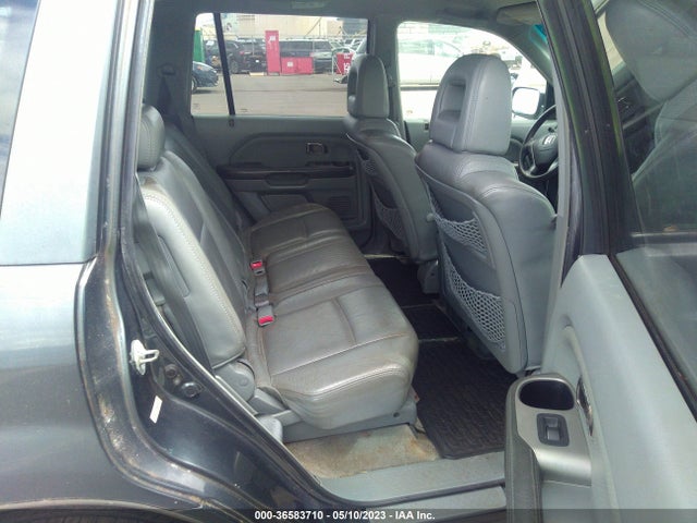 2004 HONDA PILOT EX VIN: 2HKYF18544H601847