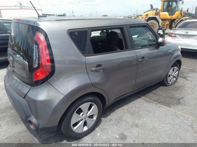 KNDJN2A2XF7221459 KIA Soul Base