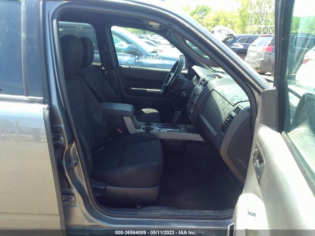 2009 FORD ESCAPE XLT VIN: 1FMCU03G09KB61729